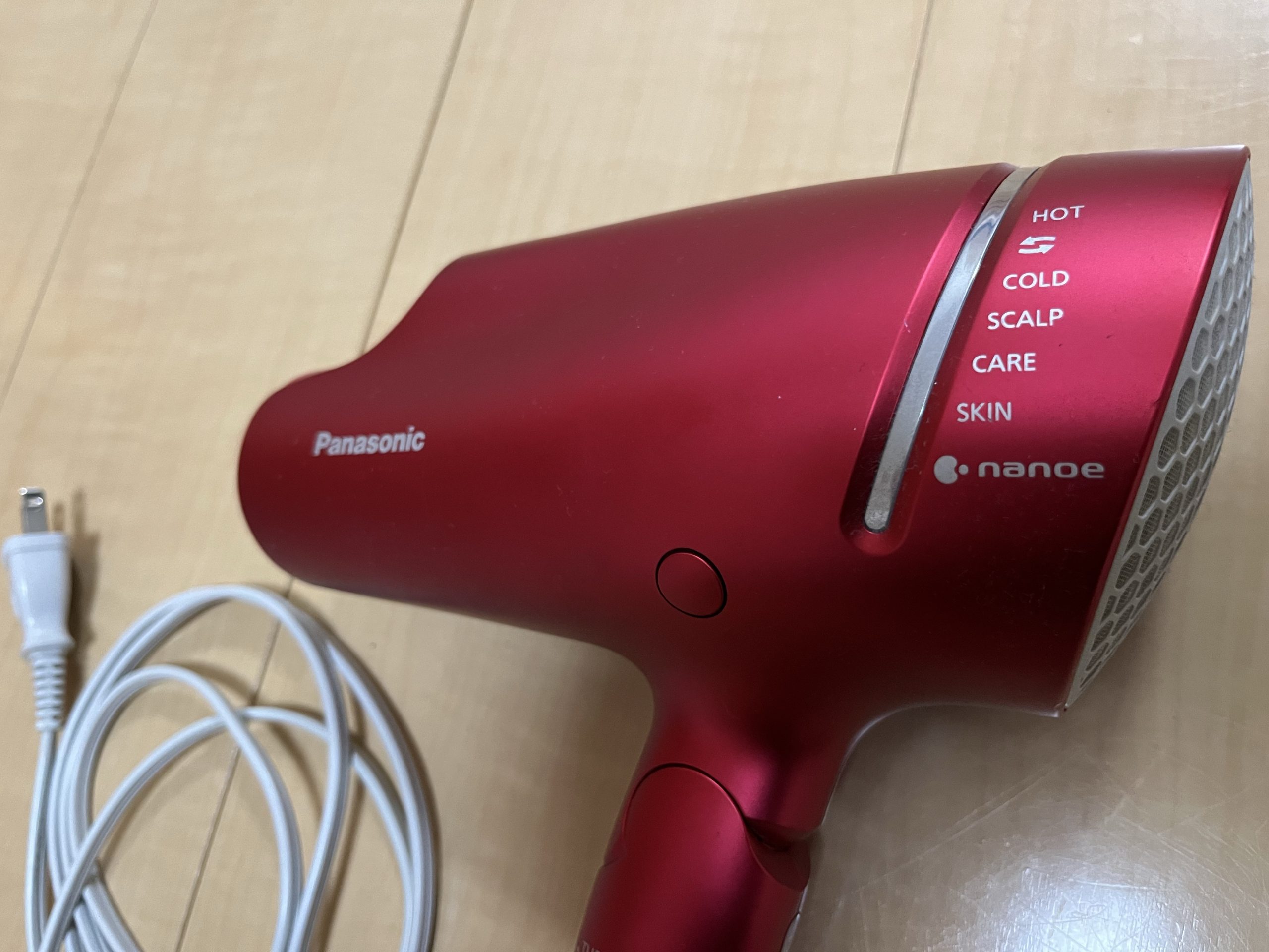 ドライヤーのおすすめ！【Panasonic】髪が潤うナノケアシリーズ。機能